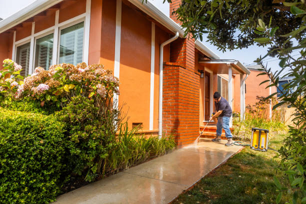 Garage Pressure Washing in Springfield, FL